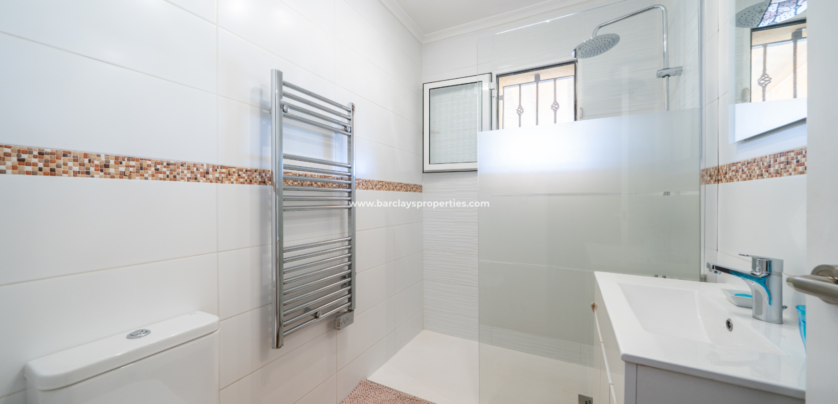 Resale - Quad - Urb. La Marina