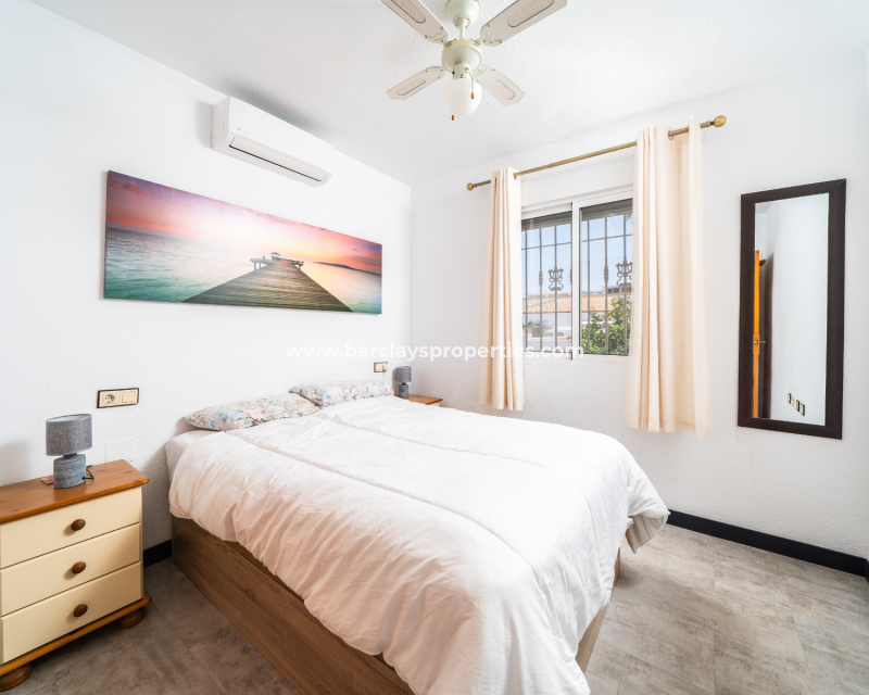 Resale - Quad - Urb. La Marina