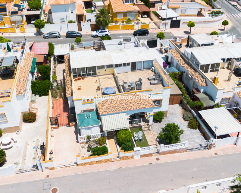 Resale - Quad - Urb. La Marina