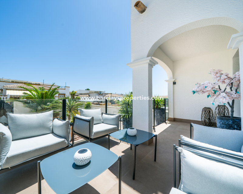 Resale - Quad - Urb. La Marina