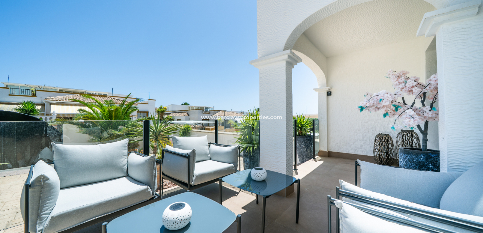 Resale - Quad - Urb. La Marina