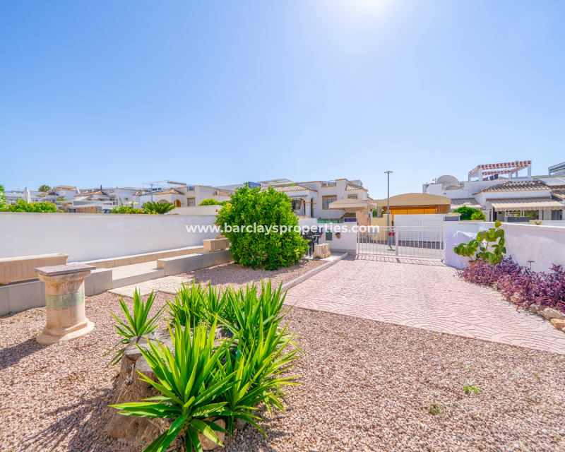 Resale - Quad - Urb. La Marina