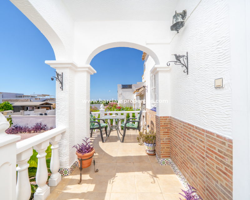 Resale - Quad - Urb. La Marina