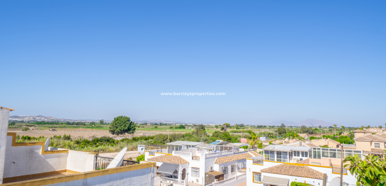 Resale - Quad - Urb. La Marina