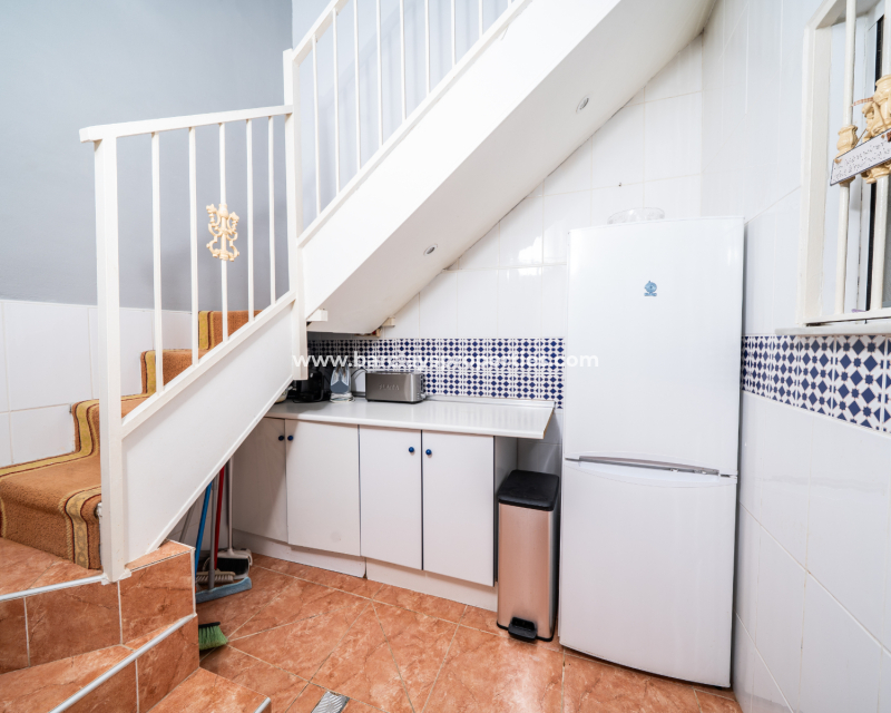 Resale - Quad - Urb. La Marina