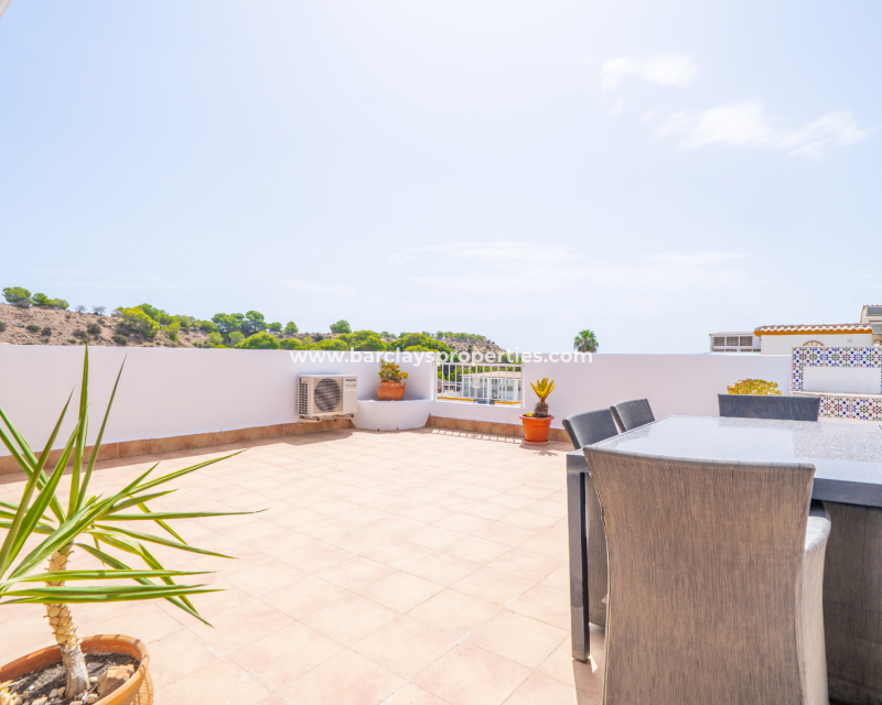 Resale - Quad - Urb. La Marina