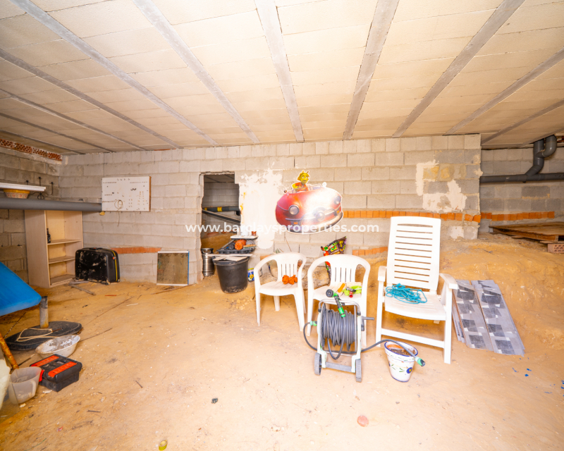 Resale - Quad - Urb. La Marina