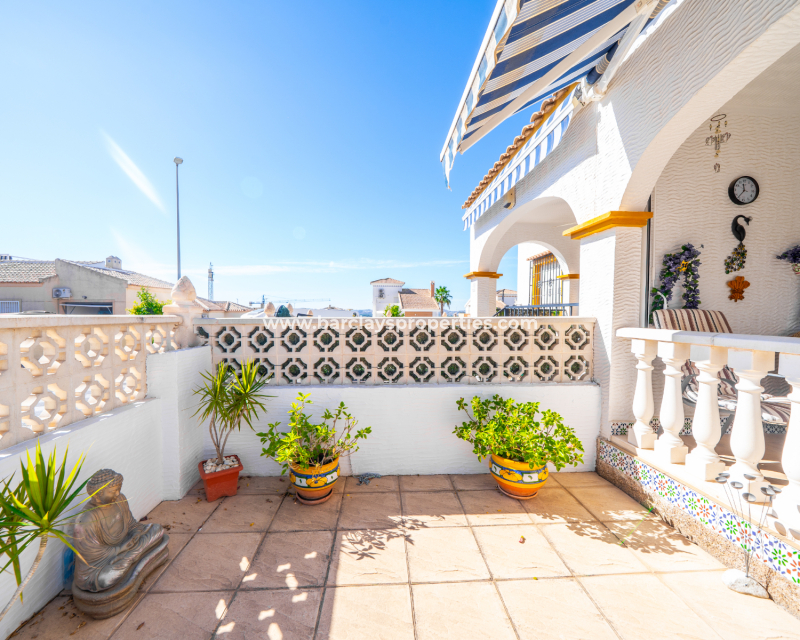 Resale - Quad - Urb. La Marina