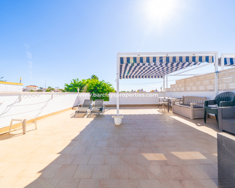 Resale - Quad - Urb. La Marina