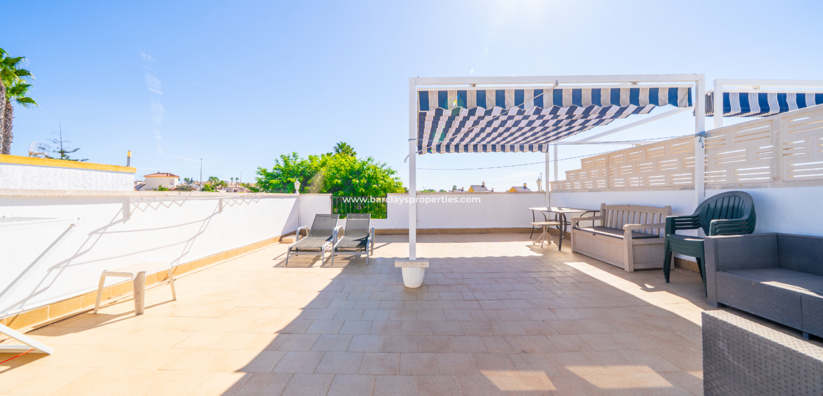 Resale - Quad - Urb. La Marina