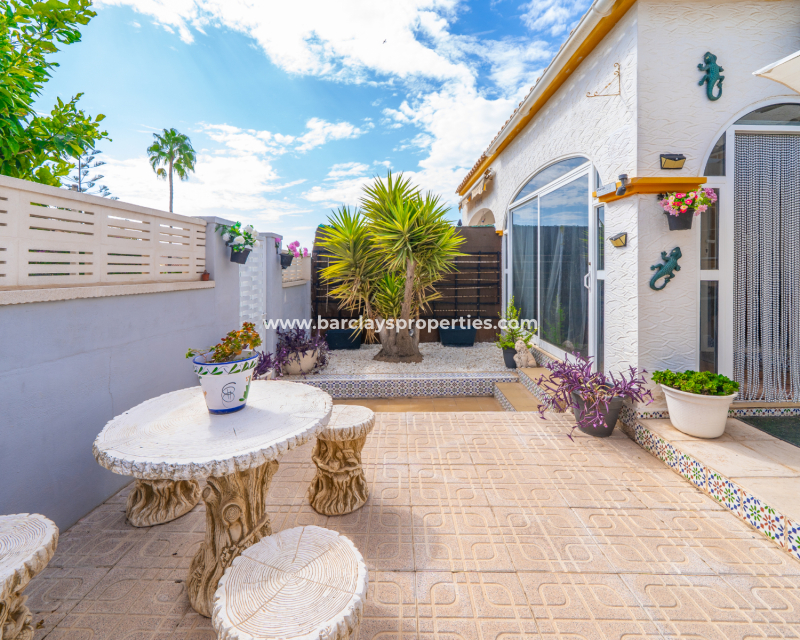 Resale - Quad - Urb. La Marina