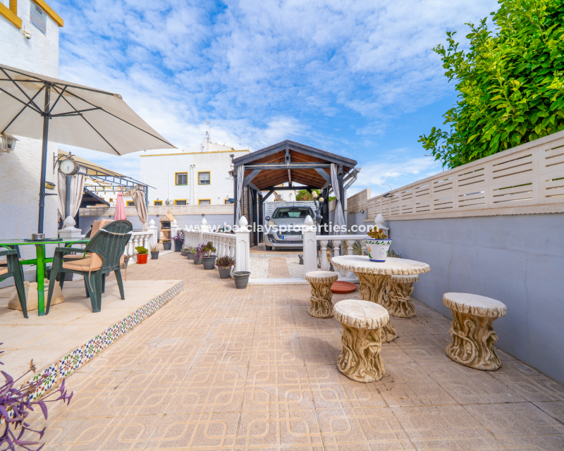 Resale - Quad - Urb. La Marina
