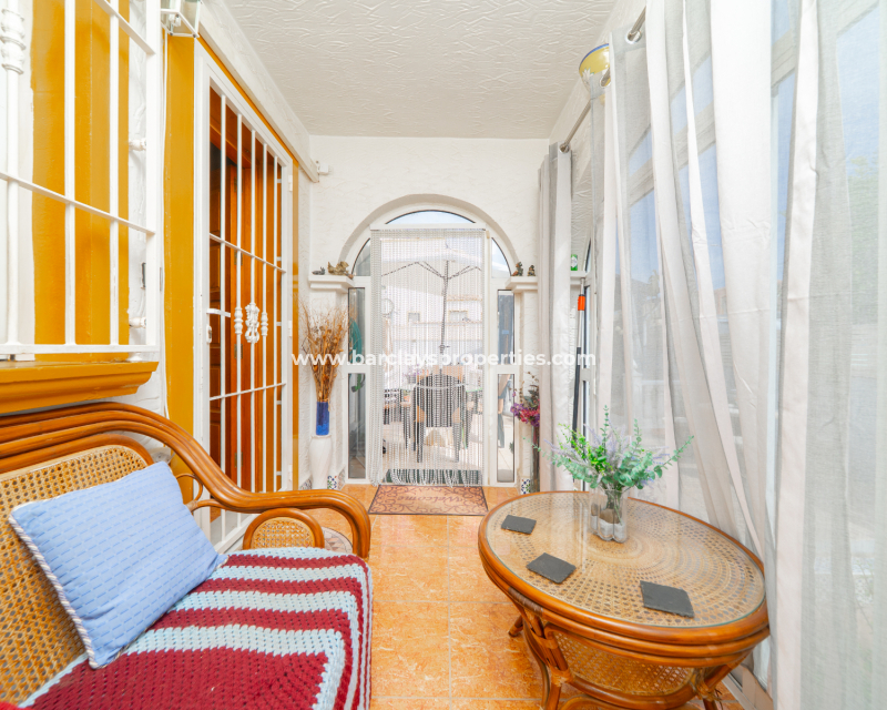 Resale - Quad - Urb. La Marina