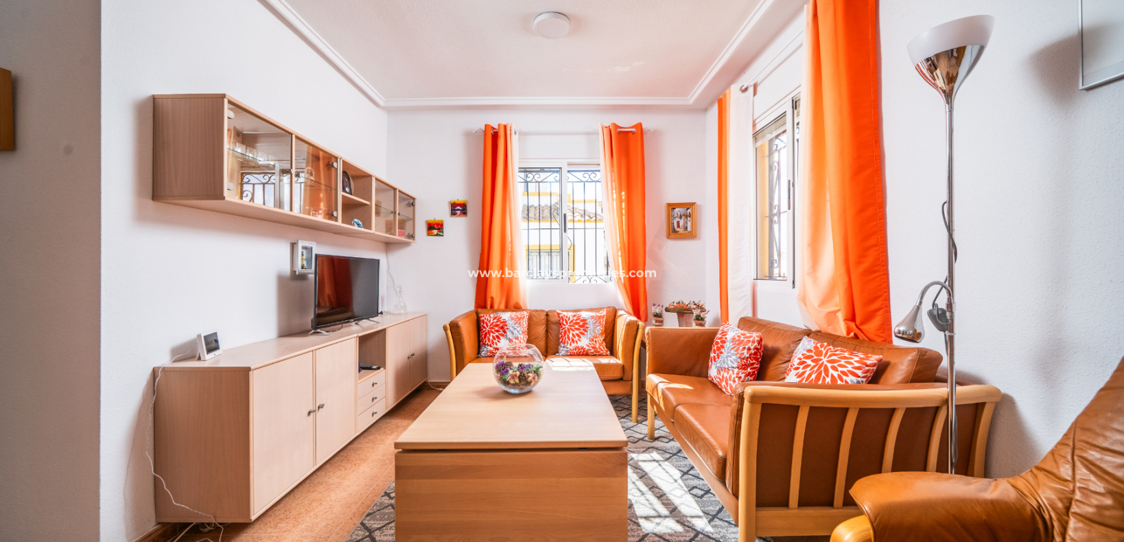 Resale - Quad - Urb. La Marina