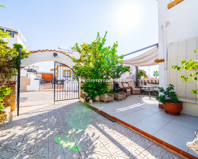 Resale - Quad - Urb. La Marina
