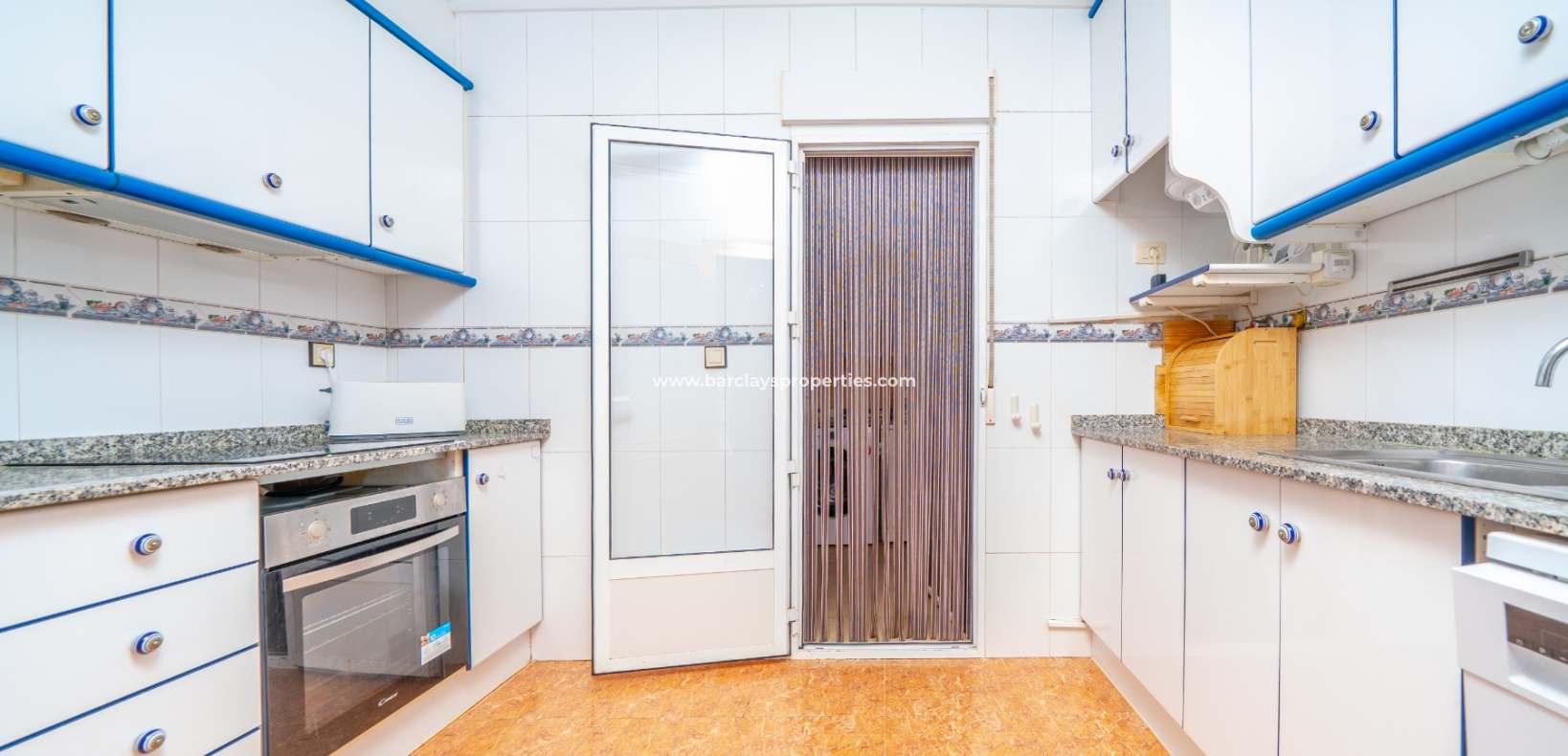 Resale - Quad - Urb. La Marina