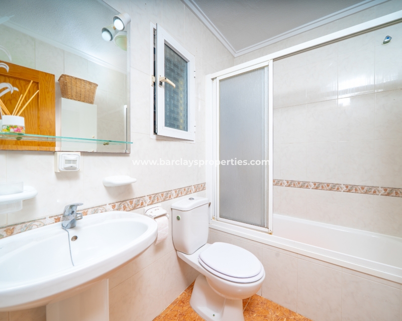 Resale - Quad - Urb. La Marina