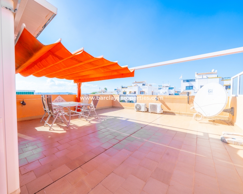 Resale - Quad - Urb. La Marina