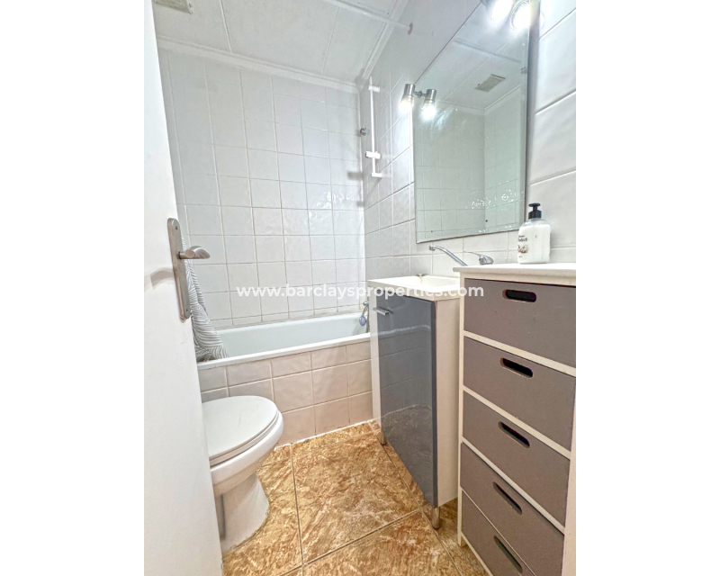 Resale - Radhus - Urb. La Marina