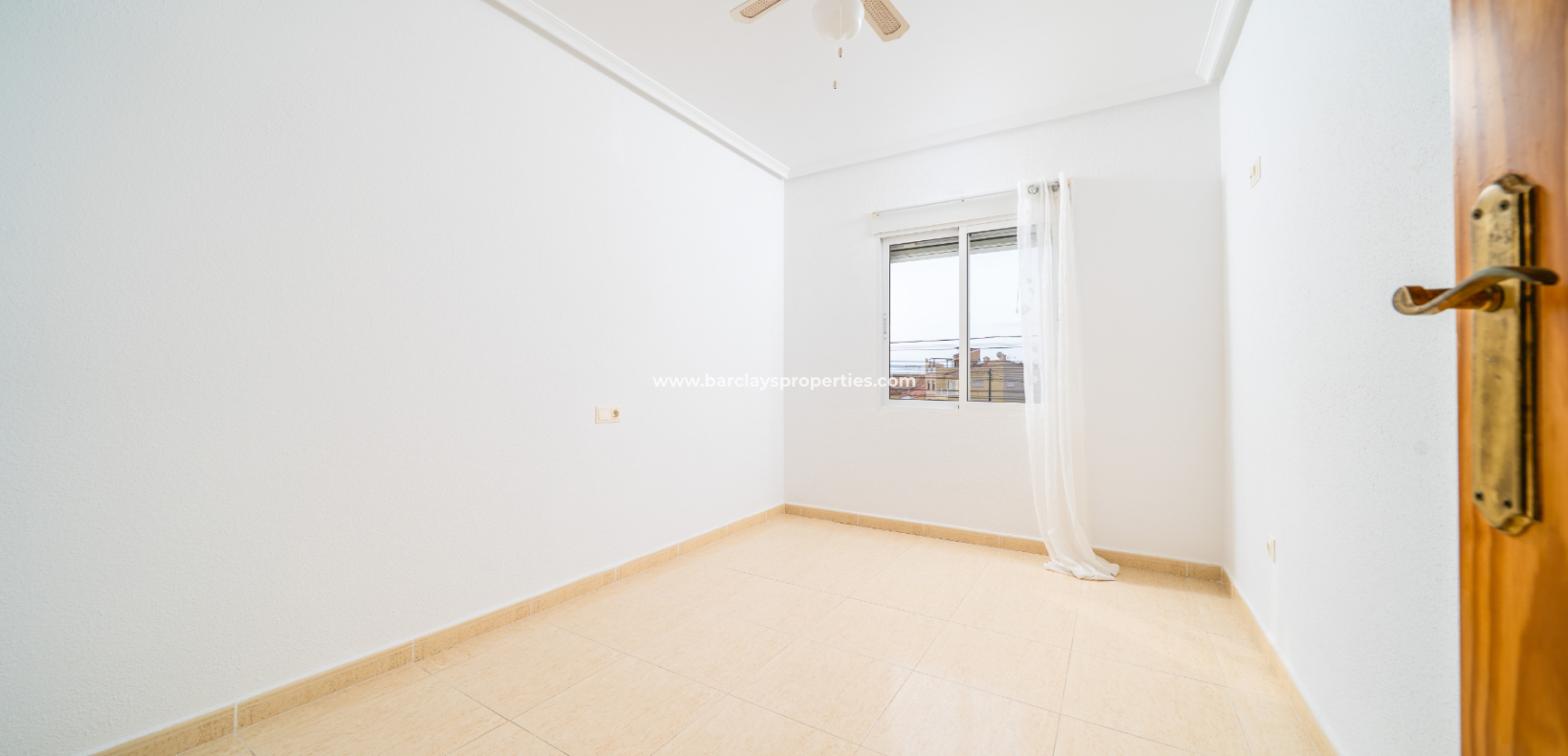 Resale - Radhus - Urb. La Marina