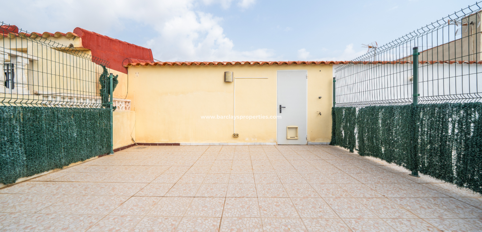 Resale - Radhus - Urb. La Marina