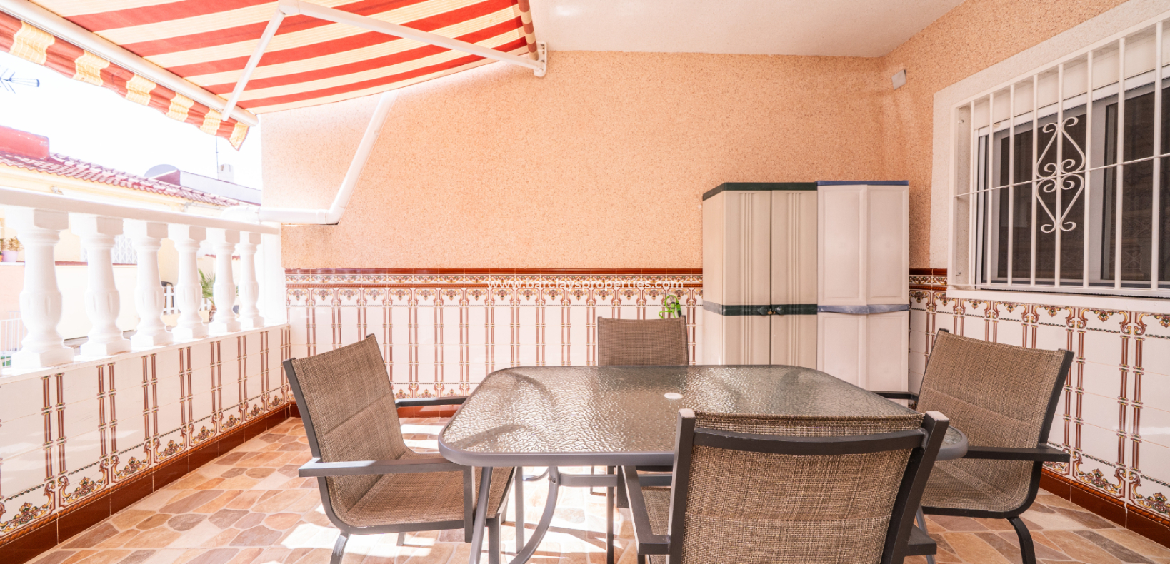 Resale - Radhus - Urb. La Marina