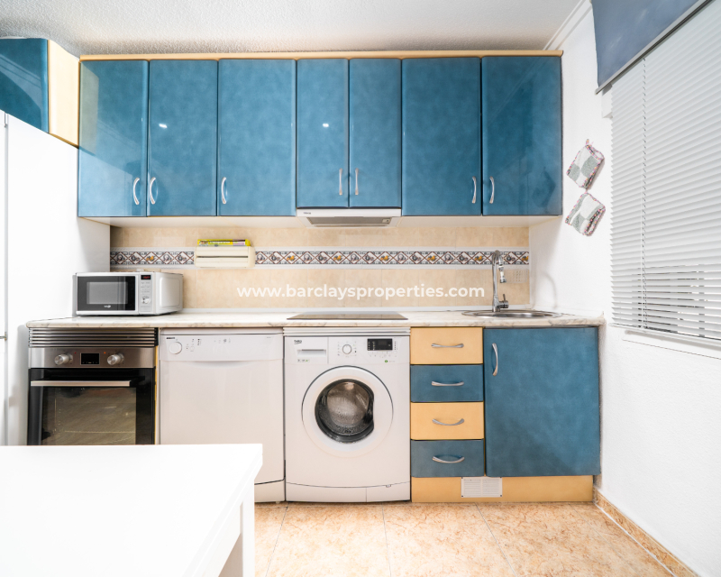 Resale - Radhus - Urb. La Marina