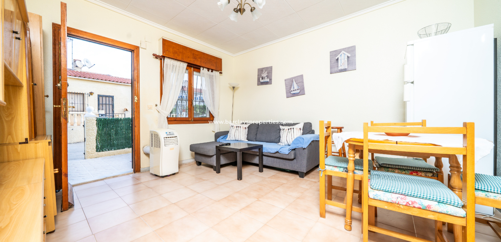 Resale - Radhus - Urb. La Marina