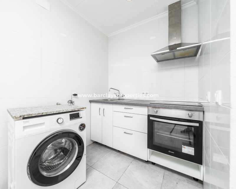 Resale - Radhus - Urb. La Marina