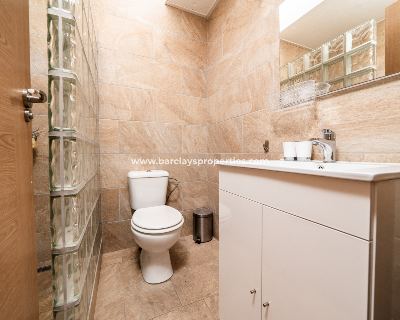 Resale - Radhus - Urb. La Marina