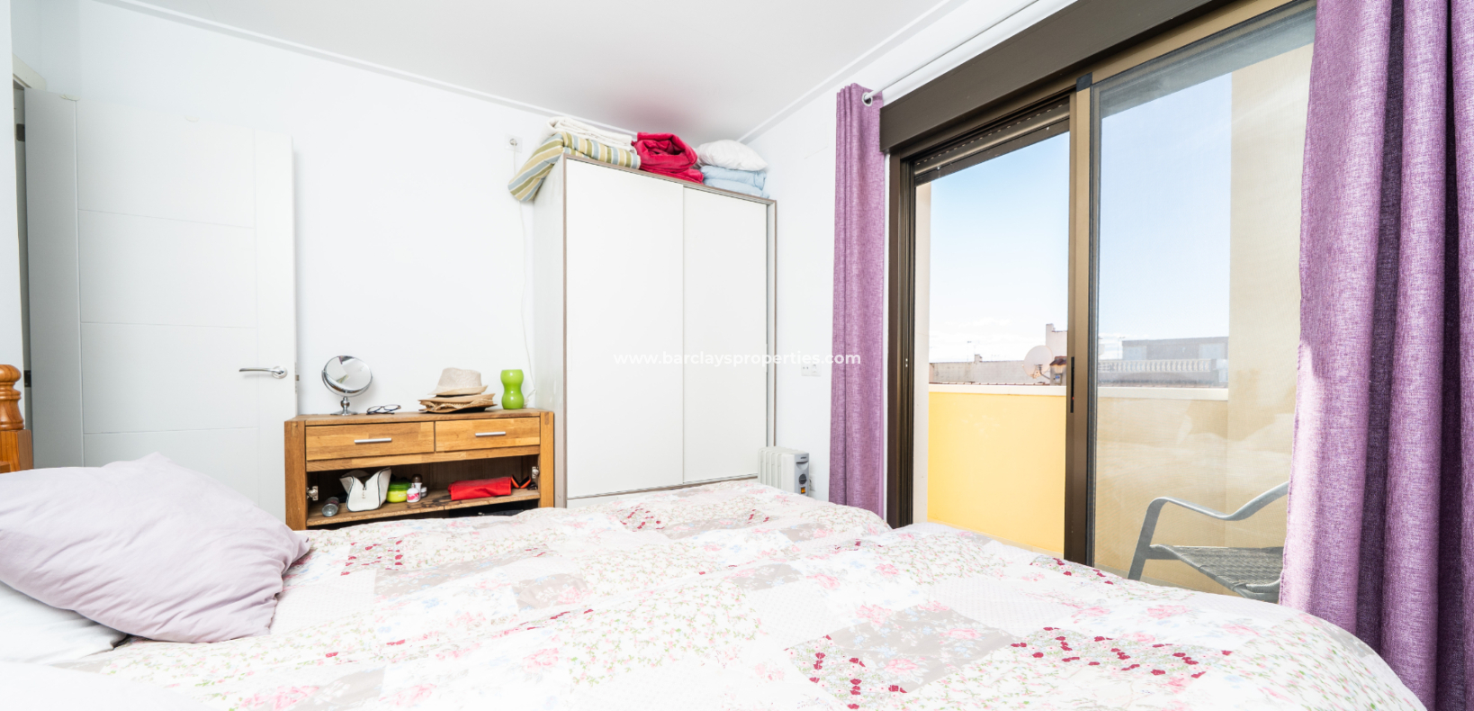 Resale - Radhus - Urb. La Marina