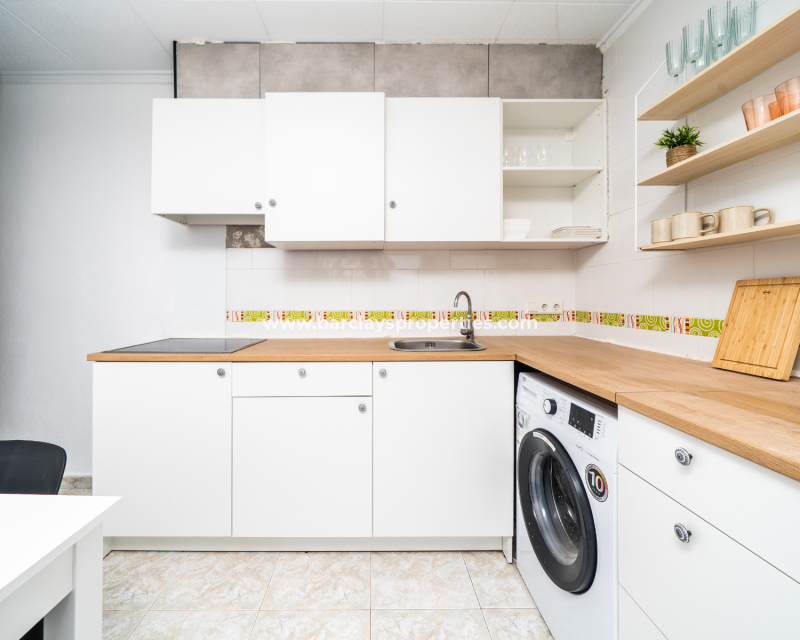 Resale - Radhus - Urb. La Marina