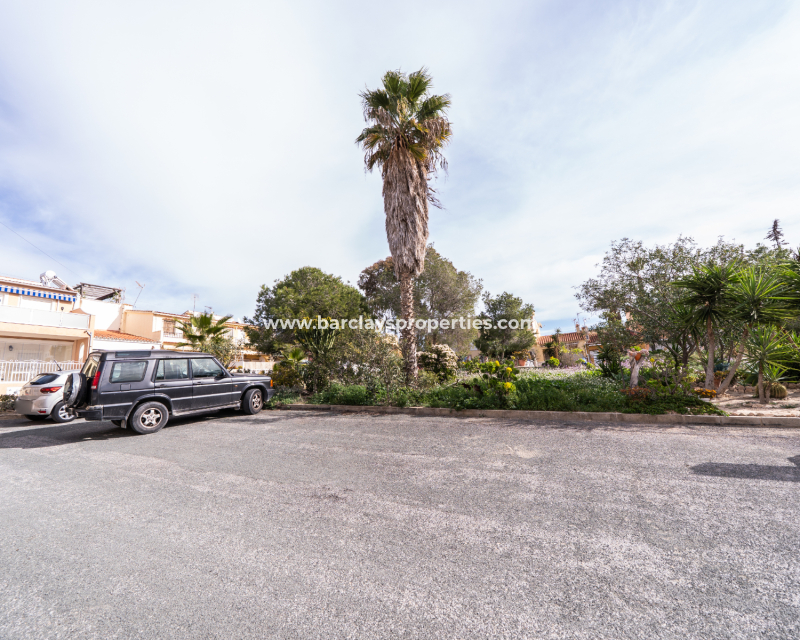 Resale - Radhus - Urb. La Marina