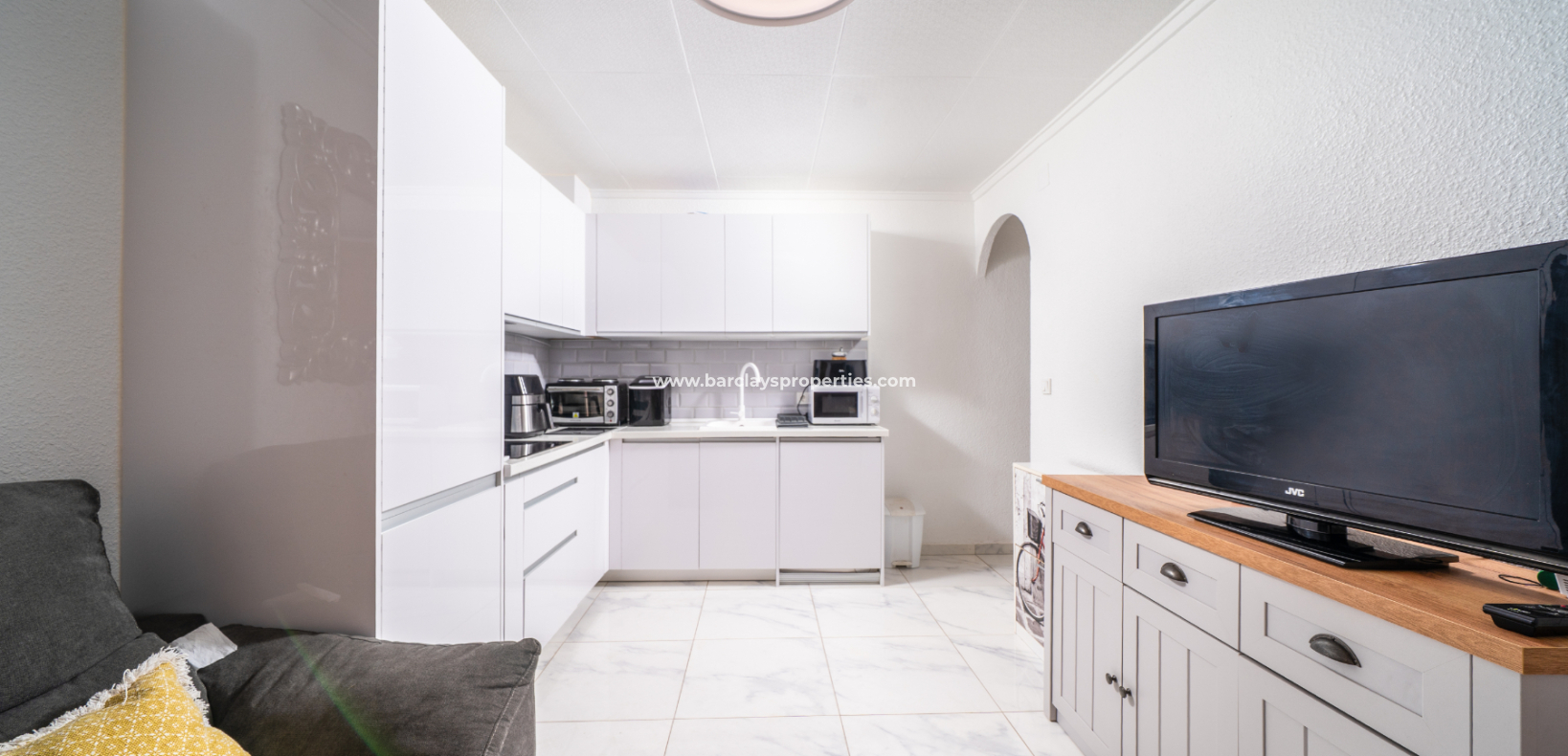 Resale - Radhus - Urb. La Marina