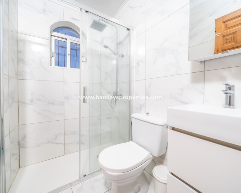 Resale - Radhus - Urb. La Marina