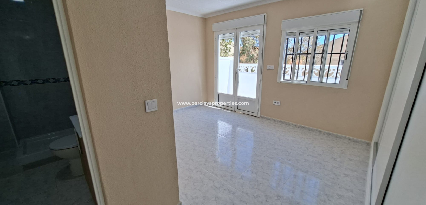 Resale - Radhus - Urb. La Marina