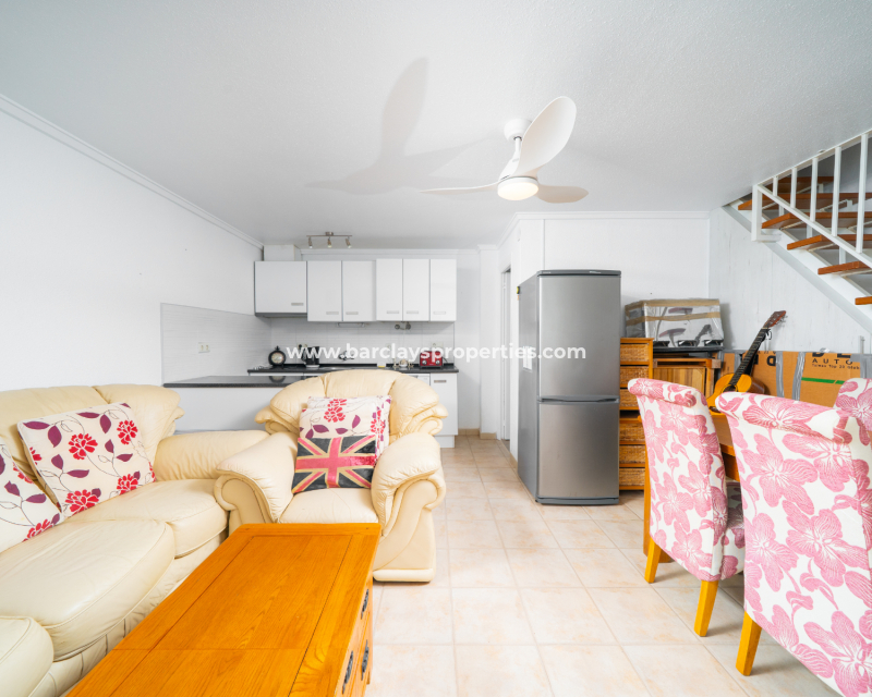 Resale - Radhus - Urb. La Marina