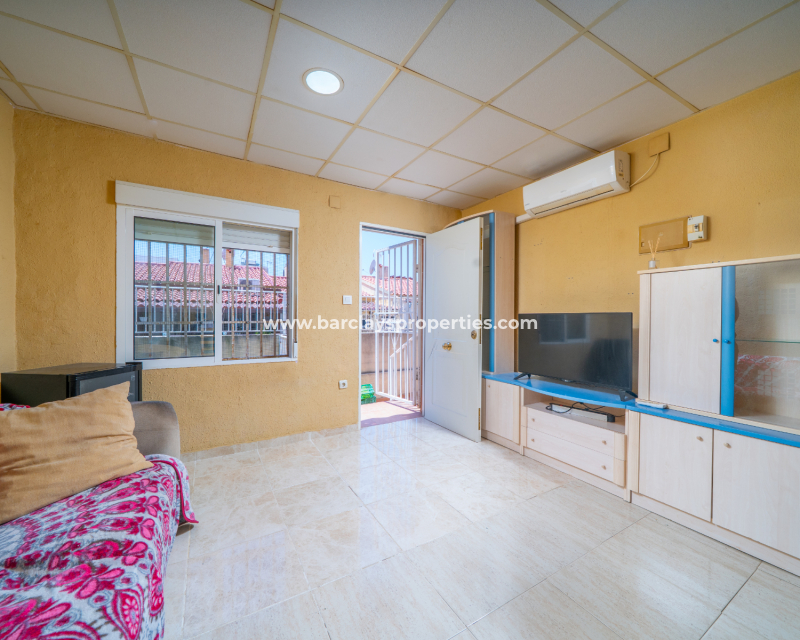 Resale - Radhus - Urb. La Marina