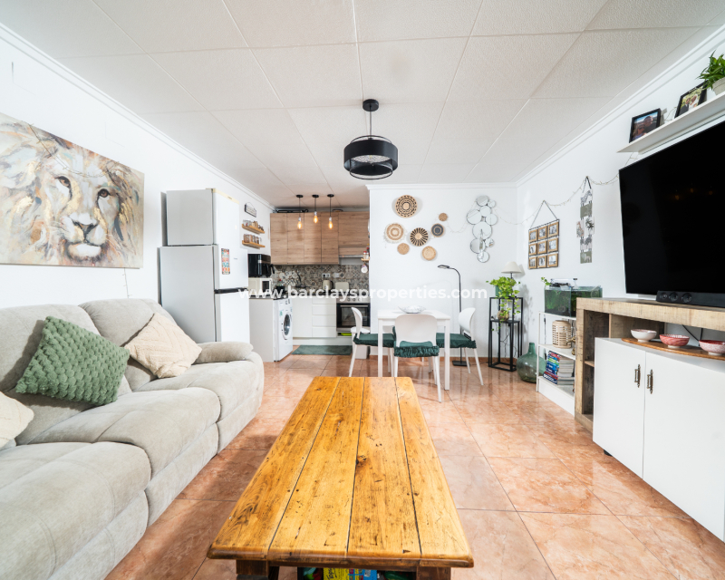 Resale - Radhus - Urb. La Marina