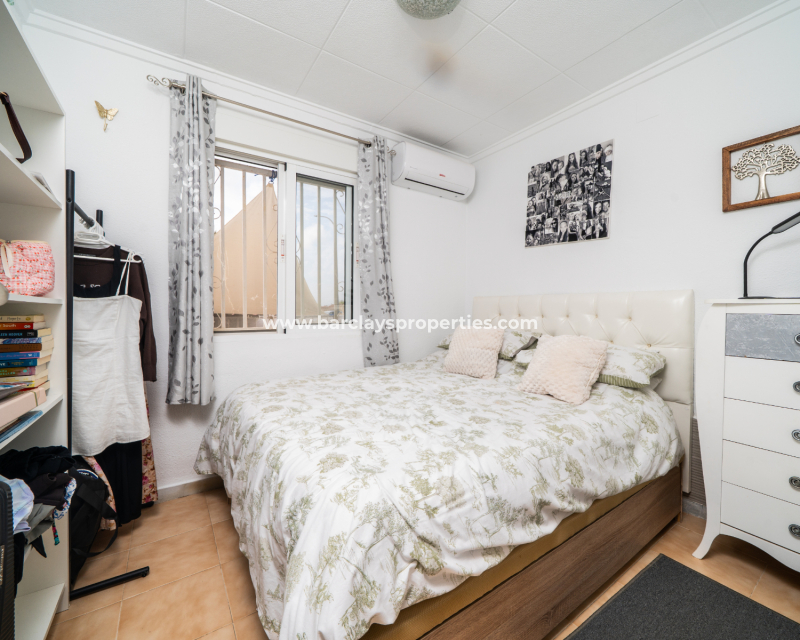 Resale - Radhus - Urb. La Marina