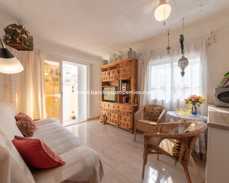 Resale - Reihenhaus - La Marina - Urb. La Marina