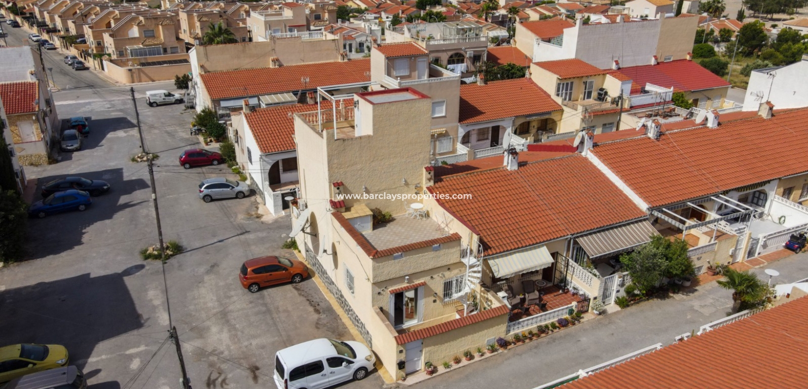 Resale - Reihenhaus - La Marina - Urb. La Marina