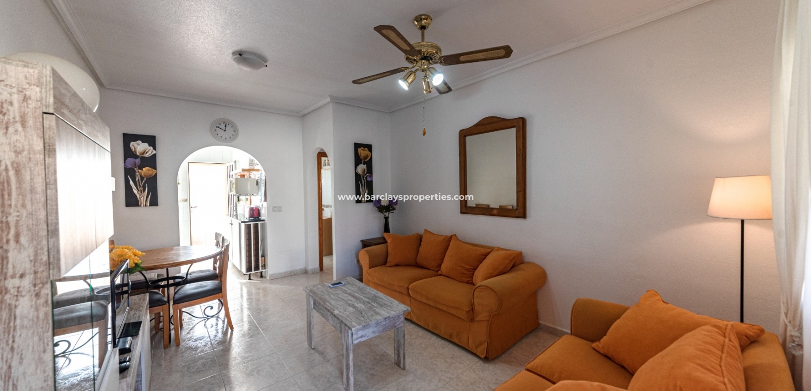 Resale - Reihenhaus - Urb. El Oasis - La Marina