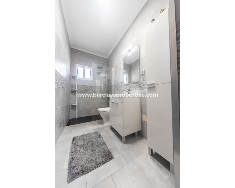 Resale - Reihenhaus - Urb. El Oasis - La Marina