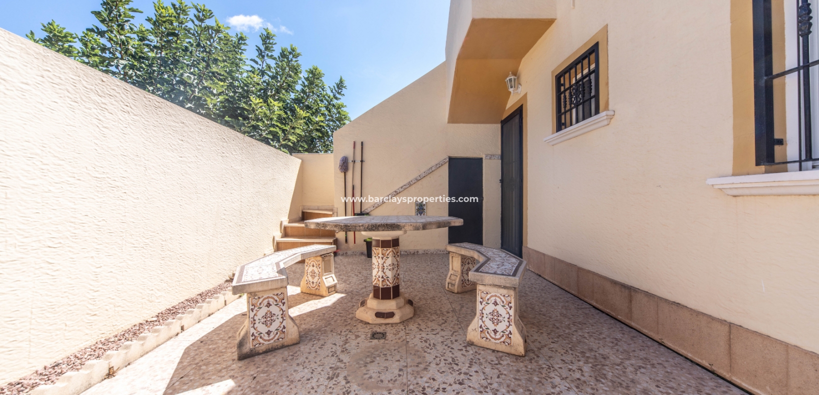 Resale - Reihenhaus - Urb. El Oasis - La Marina