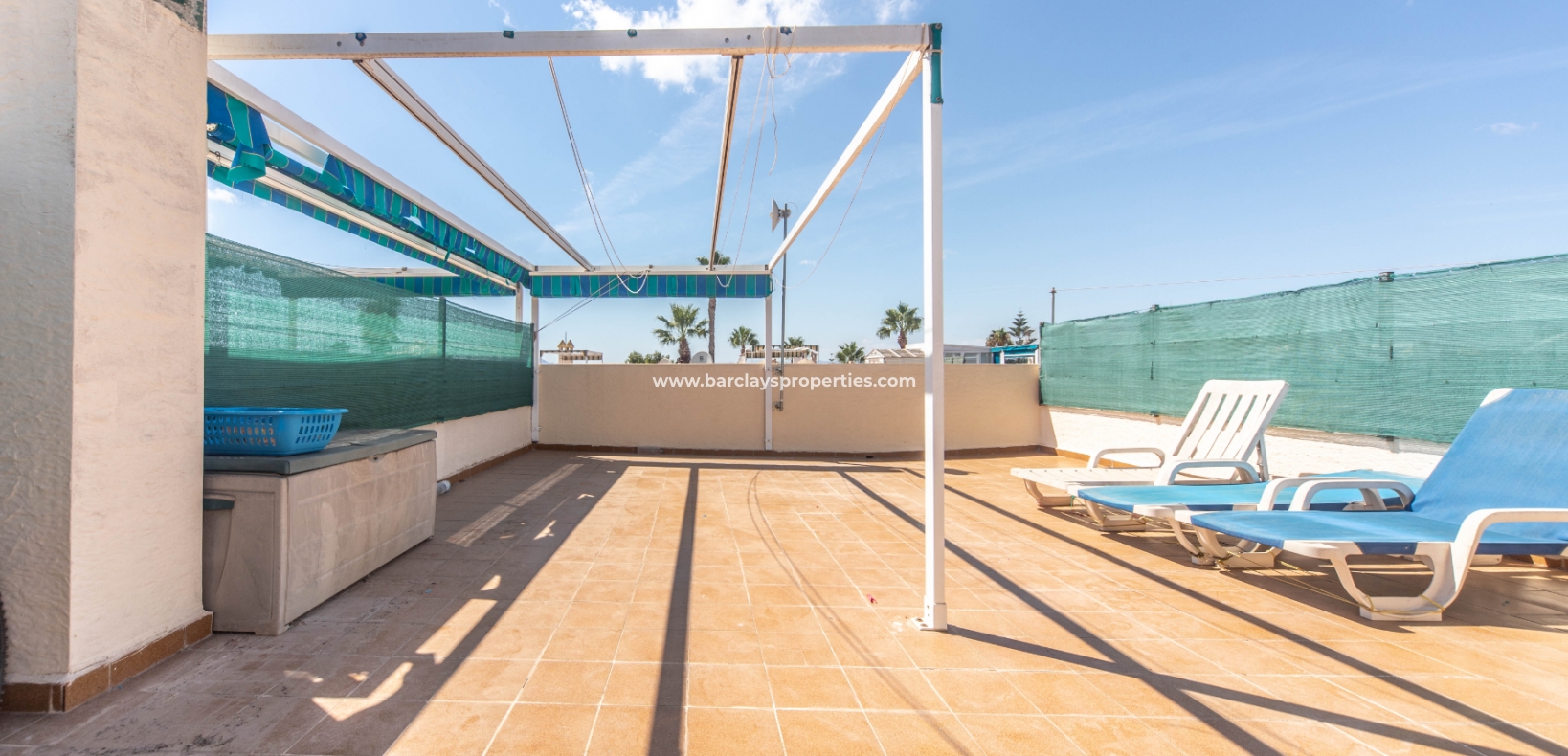 Resale - Reihenhaus - Urb. El Oasis - La Marina