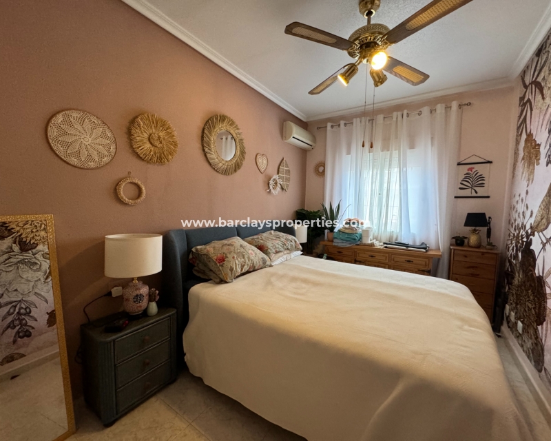 Resale - Reihenhaus - Urb. El Oasis - La Marina