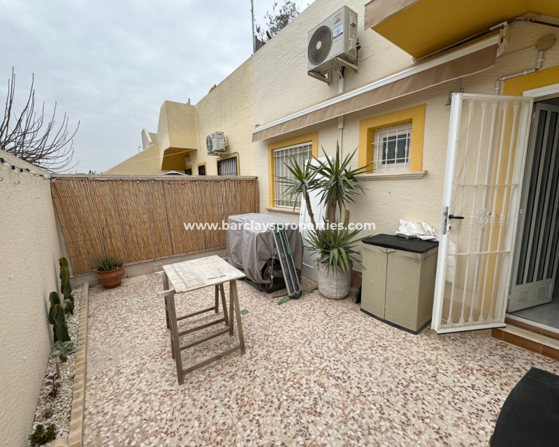 Resale - Reihenhaus - Urb. El Oasis - La Marina