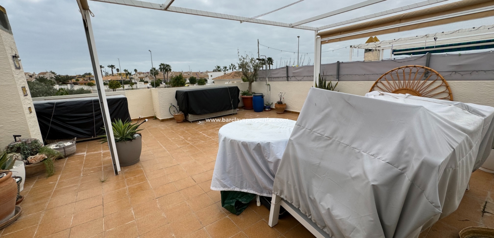 Resale - Reihenhaus - Urb. El Oasis - La Marina