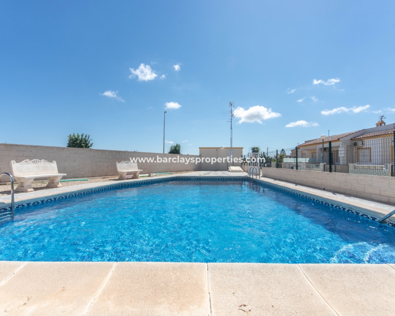 Resale - Reihenhaus - Urb. El Oasis - La Marina